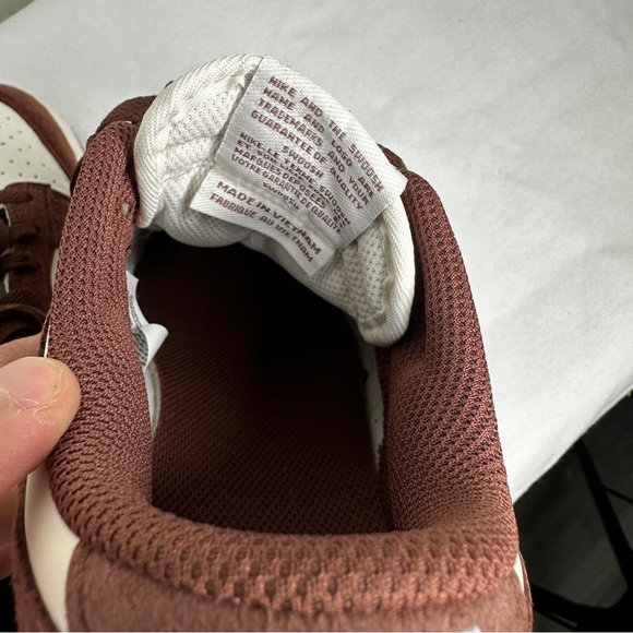 Nike - Men’s Dunk Low “Red Sepia” - Size 6 - Picture 9 of 11